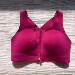 Brand new lululemon sports bra